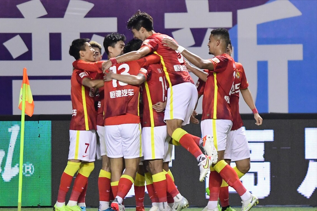  诺里绝地反击，布里斯班站挽救匹配胜夺冠