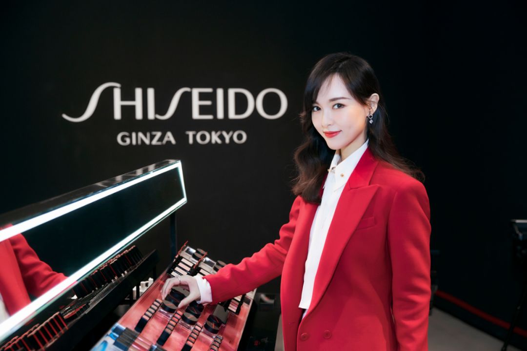  电竞明星选手签约代言知名品牌